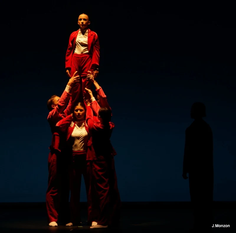 Nébula — Gran Teatre d'Elx, 18 de mayo de 2025
